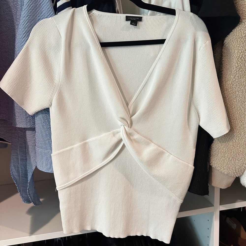 Ann Taylor Front Twist top